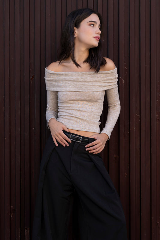 OFF-THE-SHOULDER JERSEY WITH SMALL FOLD