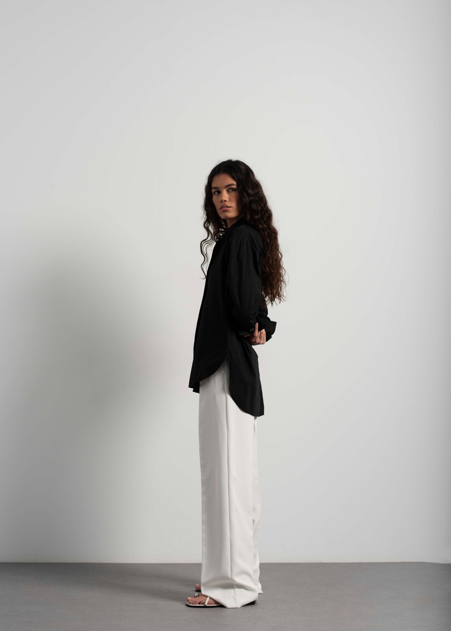 FLOWY TAILORED TROUSERS